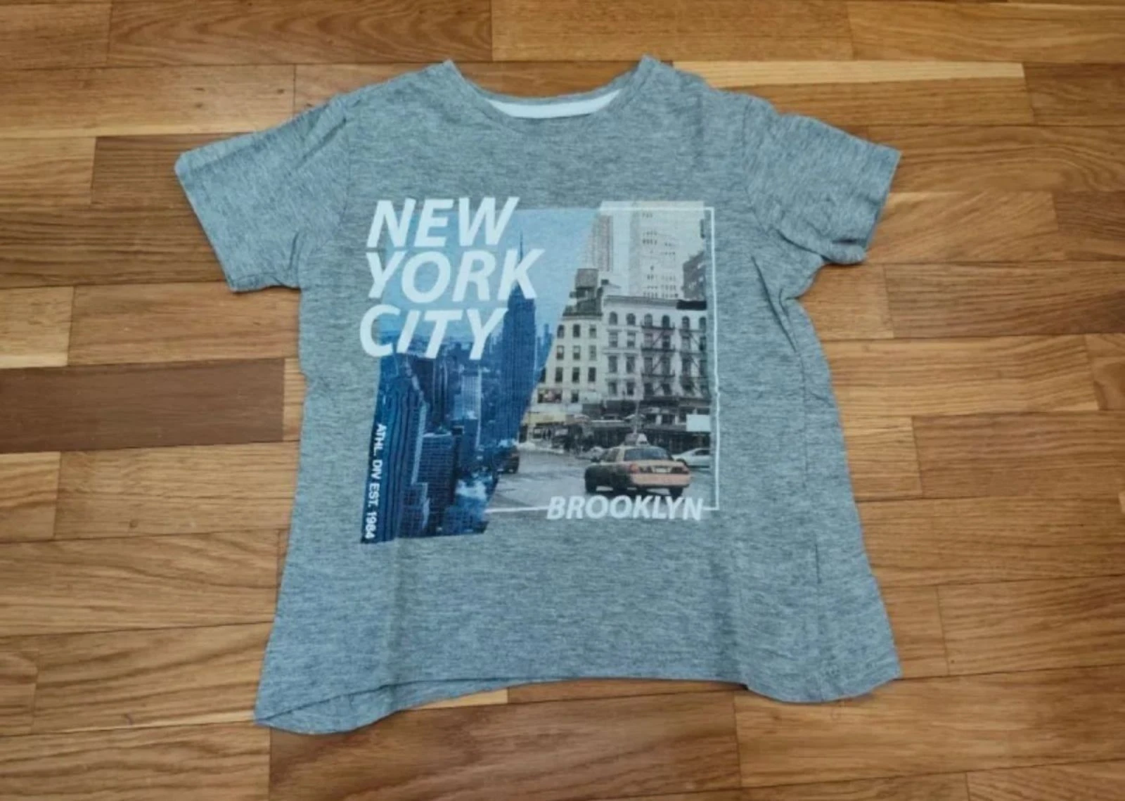 T-shirts – photo 8